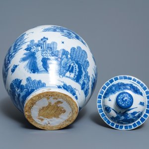 Een blauw-witte Delftse dekselvaas met chinoiserie decor, 2e helft 17e eeuw — foto 6