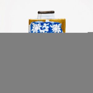 Een blauwwitte Delftse chinoiserie theebus met Kintsugi herstelling, 2e helft 17e eeuw — foto 1
