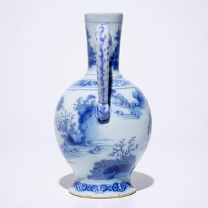 Een blauwwitte Delftse kan met chinoiseriedecor, 17e eeuw — foto 3