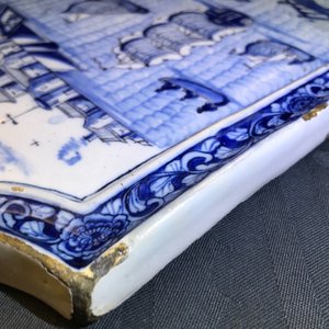 Een blauwwitte Delftse plaquette met maritiem decor, 18e eeuw — foto 21