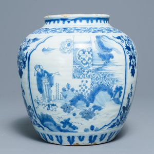 Een blauwwitte Delftse pot met chinoiserie decor, eind 17e eeuw — foto 2