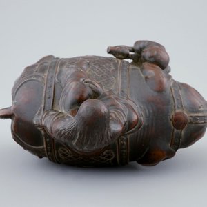 Een bronzen groep van Guanyin op een olifant, China, Qing — foto 6