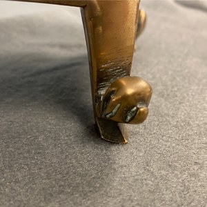 Een bronzen kandelaar, Vlaanderen of Nederland, 14/15e eeuw — foto 20