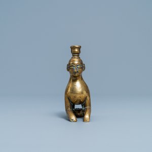 Een bronzen lusterornament in de vorm van een leeuw met mannengezicht, Neurenberg, Duitsland, 14e eeuw — foto 5