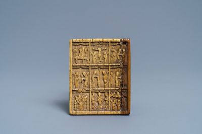 Een Byzantijns walrus ivoren reliëf met de Dodekaorton of twaalf Grote Feesten van de Orthodoxe Kerk, Novgorod, 13/15e eeuw