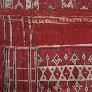 Een ceremonieel patola doek voor de Indonesische markt met VOC-stempel, Gujarat, India, 17e eeuw — foto 6