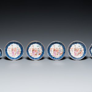 Een Chinees 18-delig famille rose theeservies met mandarijns decor, Qianlong — foto 2