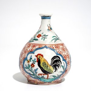 Een Chinees Amsterdams bont vaasje met hanen, Kangxi — foto 1