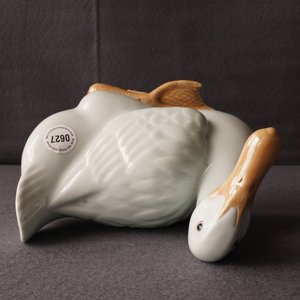 Een Chinees blanc de Chine model van een gans, reliëfmerk, Republiek, 20e eeuw — foto 14