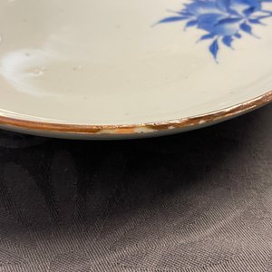 Een Chinees blauw-wit ko-sometsuke bord voor de Japanse markt in de vorm van een perzik, Tianqi — foto 6