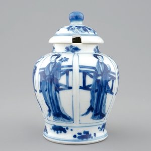 Een Chinees blauw-wit mosterdpotje met deksel, Kangxi — foto 3