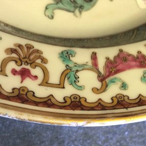 Een Chinees bord voor de Belgische markt met de wapens van Bistrate en Proli, Qianlong, ca. 1736 — foto 5