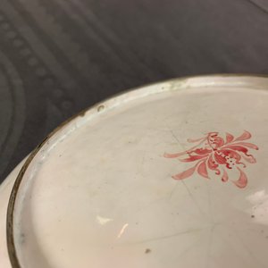 Een Chinees Canton email bord met Europees decor, Qianlong — foto 20