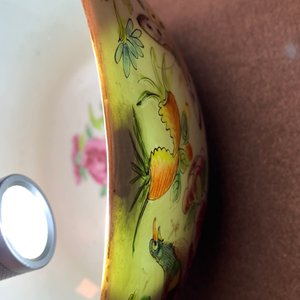 Een Chinees Canton famille rose theeservies met celadon fondkleur, 19e eeuw — foto 44