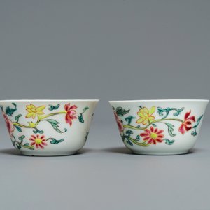 Een Chinees famille rose 15-delig theeservies met floraal decor, Qianlong — foto 9
