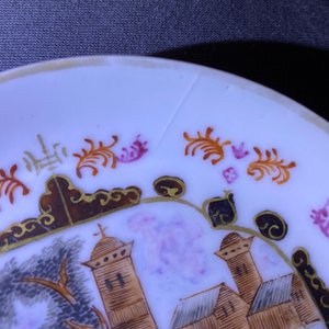 Een Chinees famille rose 17-delig theeservies in Meissen-stijl met verguld decor, Qianlong — foto 38