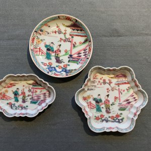 Een Chinees famille rose 18-delig theeservies, Yongzheng — foto 18