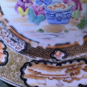 Een Chinees famille rose 'Rockefeller' bord, Jiaqing — foto 8