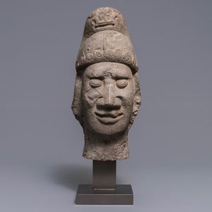 Een Chinees gesculpteerd stenen hoofd van een wachter, Ming — foto 2