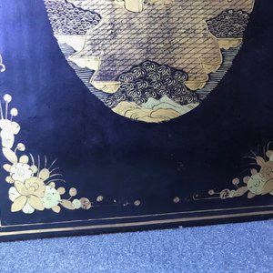 Een Chinees kabinet en een kist in verguld lakwerk, Canton, 19e eeuw — foto 50