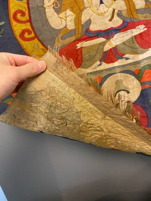 Een Chinees kesi geweven zijden doek met 'Boeddha zittend op een lotustroon', Qing — foto 12