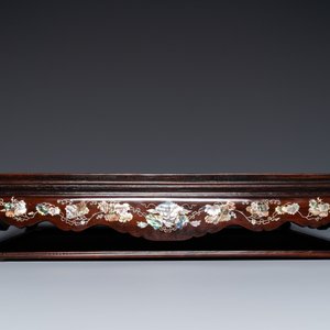 Een Chinees met parelmoer ingelegd houten Xiangqi schaakbord, 19e eeuw — foto 5