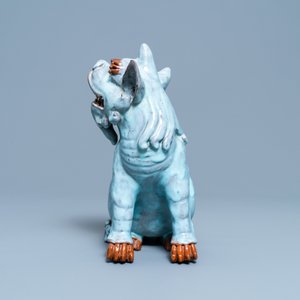 Een Chinees model van een kylin met robin's egg glazuur, Shiwan, 18/19e eeuw — foto 3
