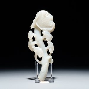 Een Chinees model van een lingzhi paddenstoel in witte jade, 19/20e eeuw — foto 1