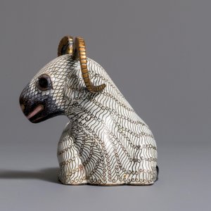 Een Chinees model van een ram in cloisonné en verguld brons, Qianlong — foto 3