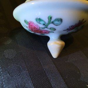 Een Chinees porseleinen famille rose theepot, Yongzheng, 1722-1735 — foto 10
