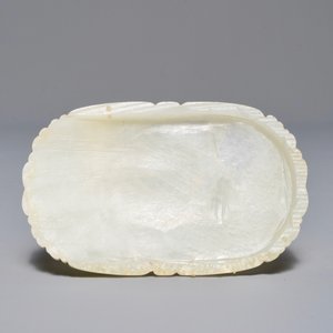 Een Chinees reliëf in witte jade met een Boeddha's hand, 19e eeuw — foto 2