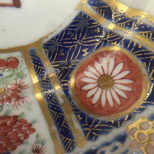 Een Chinees rose-imari wapenbordje met wapenschild van ‘Wolterbeek’, Qianlong — foto 4
