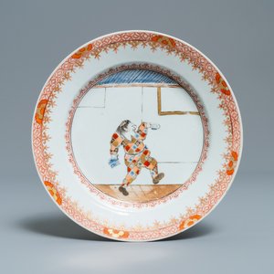 Een Chinees 'South Sea Bubble' bord met de Commedia dell'arte figuur Harlekijn, Kangxi/Yongzheng — foto 1