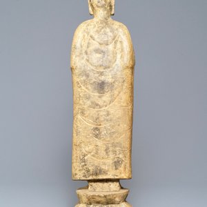Een Chinees stenen beeld van een staande Buddha, Ming of later — foto 5