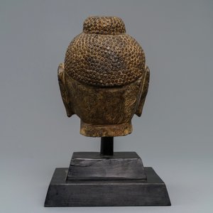 Een Chinees stenen hoofd van Buddha Shakyamuni, Ming of later — foto 4