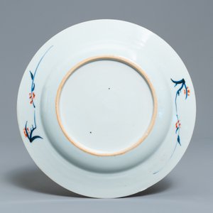Een Chinees verte-Imari bord met 'Gouverneur Duff', Yongzheng — foto 2