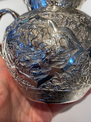 Een Chinees vierdelig zilveren theeservies op plateau, Tu Mao Xing 塗茂興 merk, 19e eeuw — foto 17