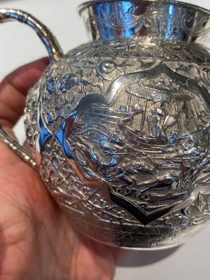 Een Chinees vierdelig zilveren theeservies op plateau, Tu Mao Xing 塗茂興 merk, 19e eeuw — foto 18