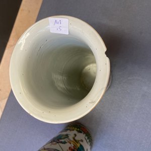 Een Chinees vijfdelig famille verte kaststel, Kangxi merk, 19e eeuw — foto 32