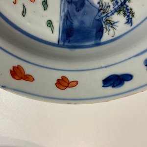 Een Chinees wucai ko-sometsuke bord met een feniks, Transitie periode — foto 5