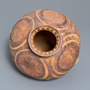Een Chinese aardewerken vaas, Banshan periode, Majiayao cultuur, 2600 tot 2300 v.C. — foto 5