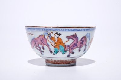 Een Chinese Amsterdams bont kom met paarden, Kangxi