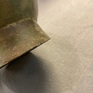 Een Chinese archaïsche bronzen 'hu' vaas met inscriptie, Ming — foto 13