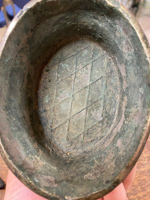 Een Chinese archaïsche rituele bronzen 'you' wijnkan met deksel in Westelijke Zhou-stijl, Ming — foto 18