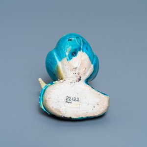 Een Chinese aubergine- en turquoise-geglazuurde waterdruppelaar in de vorm van een eend met een lotus, Kangxi — foto 7
