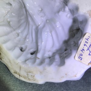 Een Chinese blanc de Chine groep met Boeddha en spelende jongens, Republiek, 20e eeuw — foto 36
