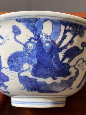 Een Chinese blauw-witte 'Acht onsterfelijken' kom, Wanli merk en periode — foto 13