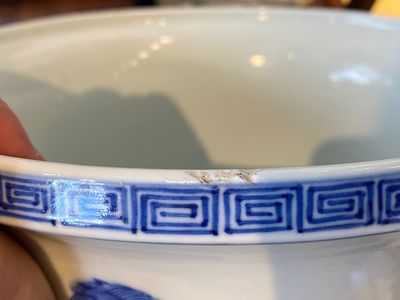 Een Chinese blauw-witte 'Acht paarden van Mu Wang' jardinière, Kangxi merk, 19/20e eeuw — foto 10