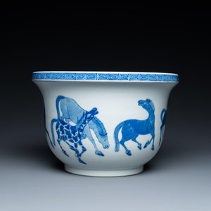 Een Chinese blauw-witte 'Acht paarden van Mu Wang' jardinière, Kangxi merk, 19/20e eeuw — foto 6