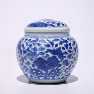 Een Chinese blauw-witte basis voor een waterpijp voor de islamitische markt, Kangxi — foto 1